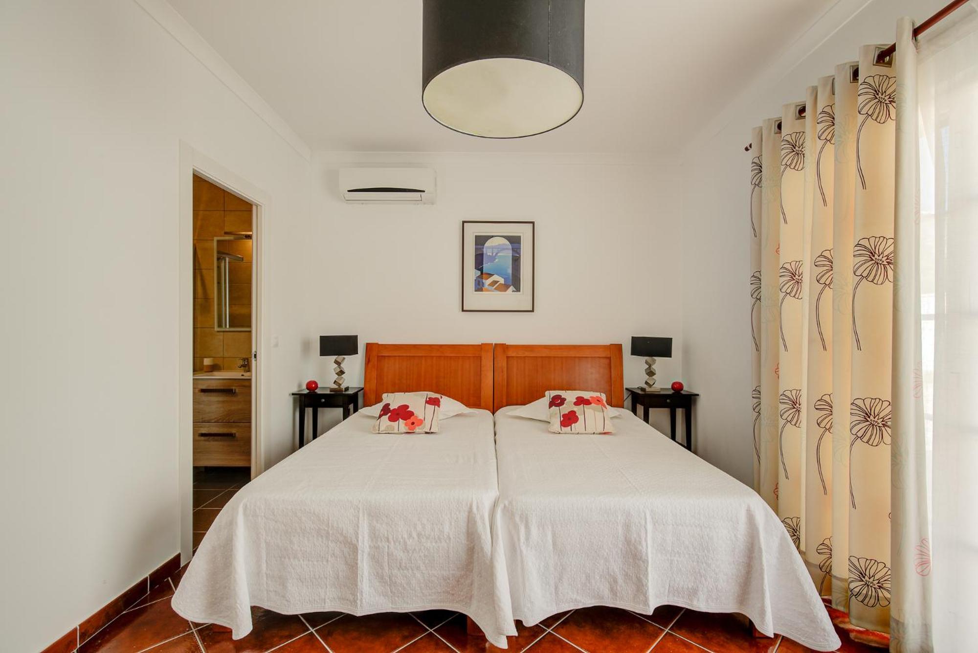 Altura Prime - 5 Suites, Private Pool And Parking, Walk To Beach מראה חיצוני תמונה
