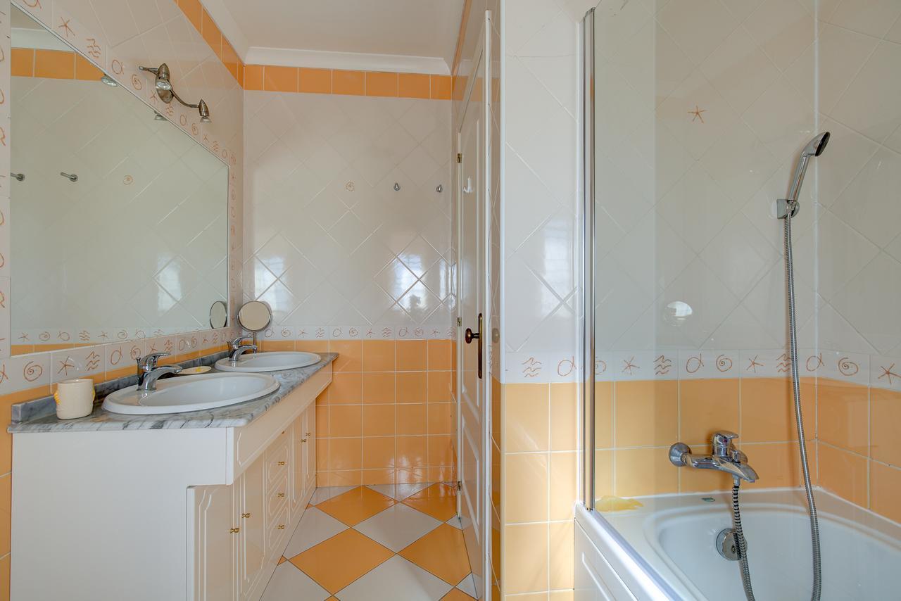 Altura Prime - 5 Suites, Private Pool And Parking, Walk To Beach מראה חיצוני תמונה